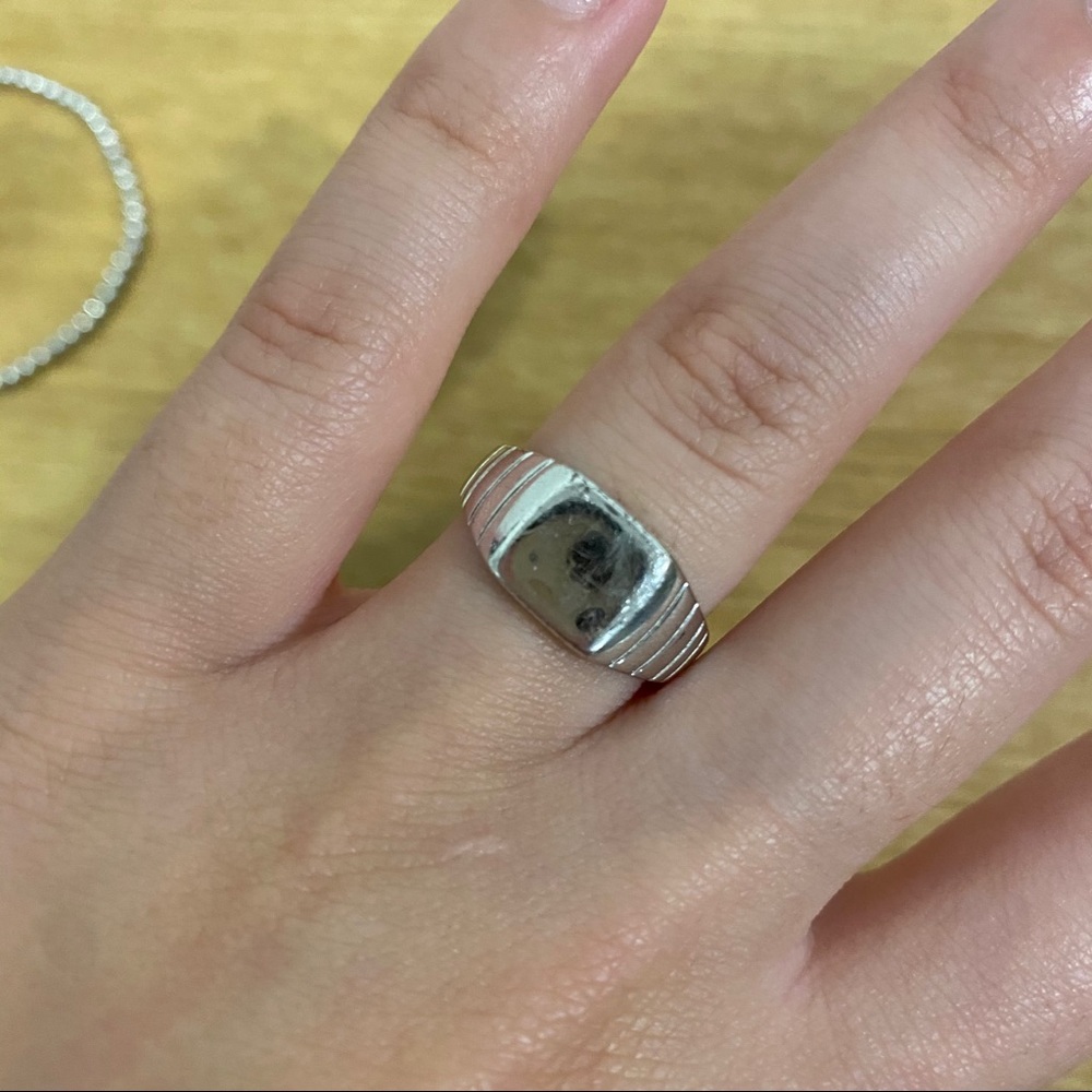 Silver Mejuri Signet Ring